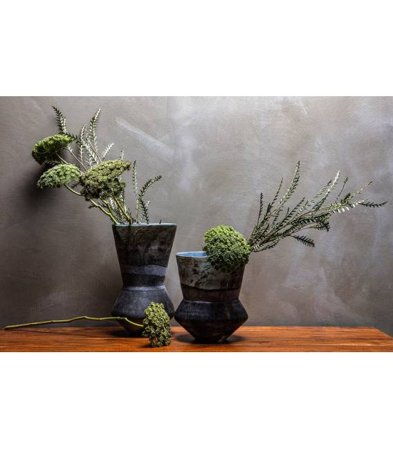 Vaza SILHOUET Ø20 pilkšva