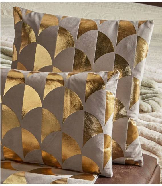 Pagalvėlė ORO 45x45 balta/auskinė