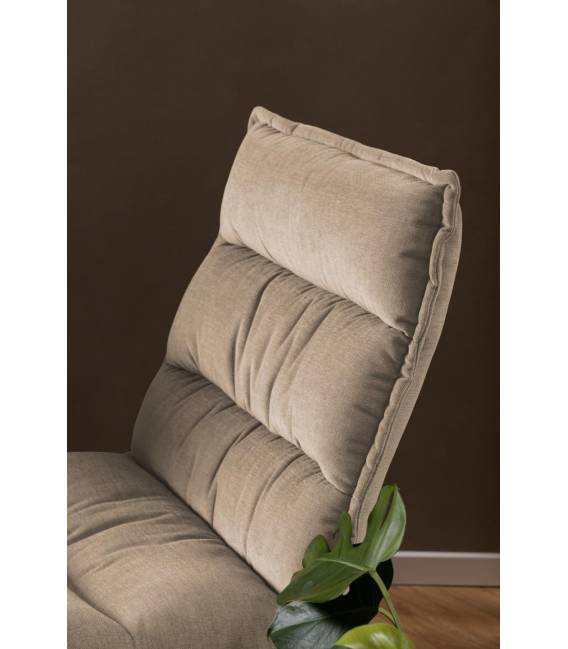 Fotelis 98501 rusvas