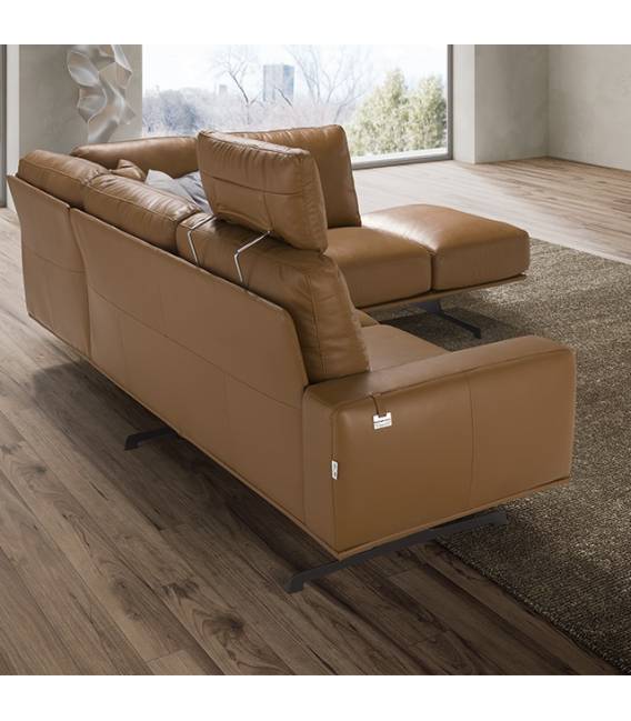 Minkštas kampas NUVOLARI 281x236 rudas