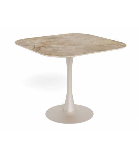 Stalas 25131 90x90 rusvas