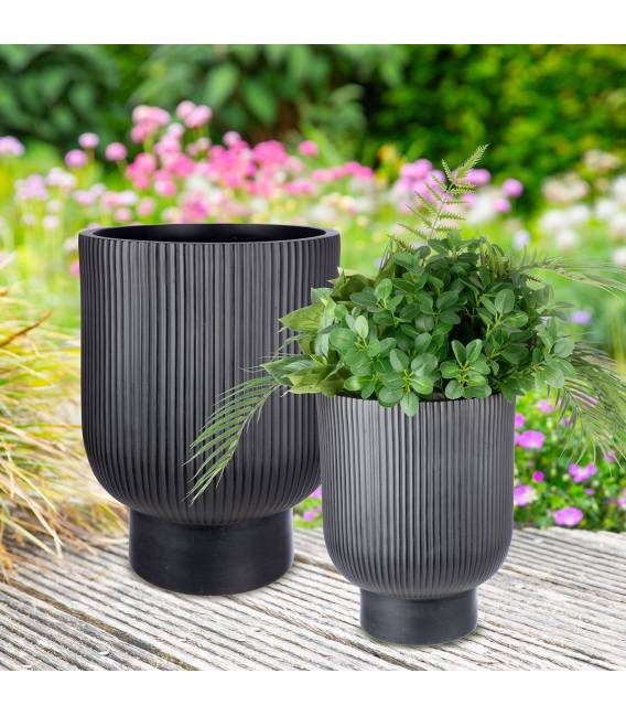 Vazonų komplektas LINEA Ø30/Ø40 juodas (2vnt.)